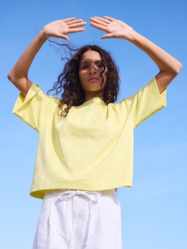 Discover s.Oliver Damenmode & Herrenmode Online